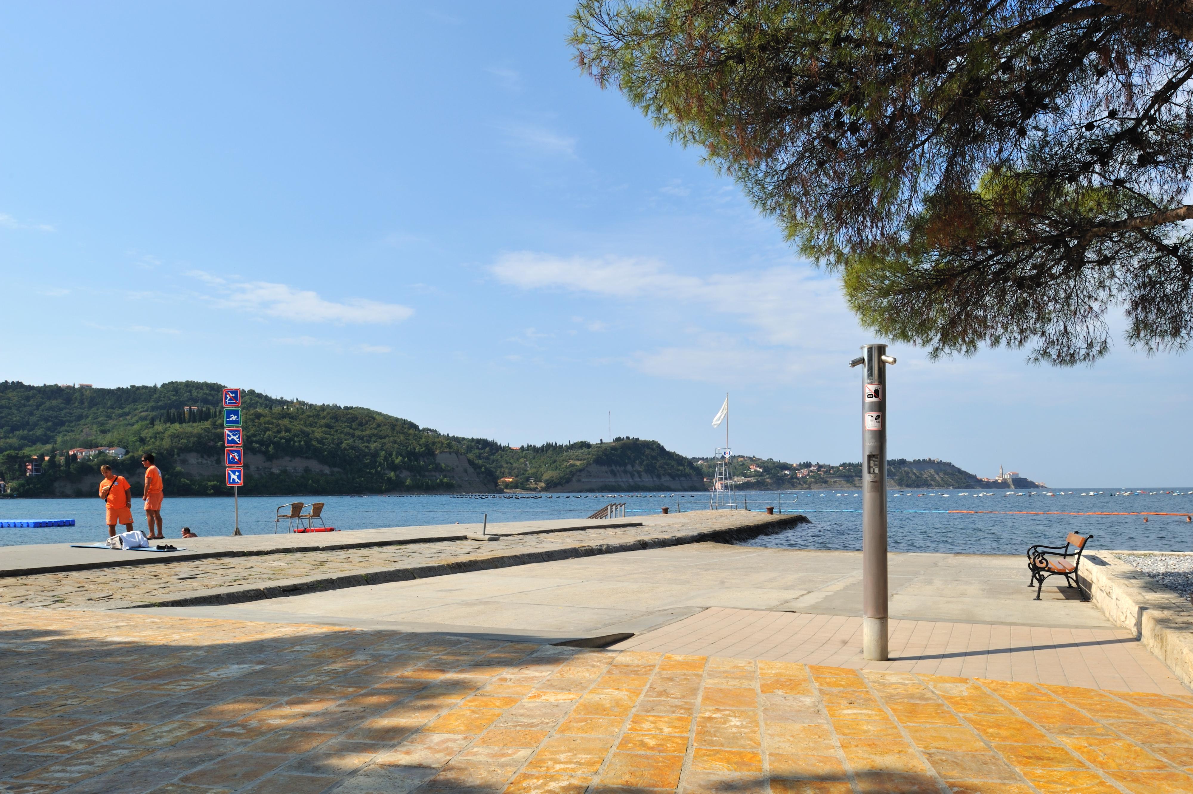 Hotel Svoboda - Terme Krka Strunjan Exterior foto